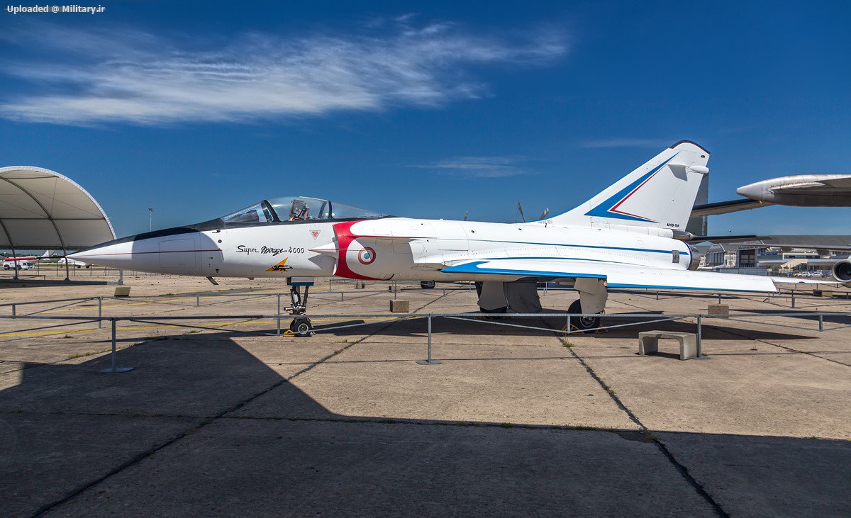 Dassault_Mirage_4000_4.jpg