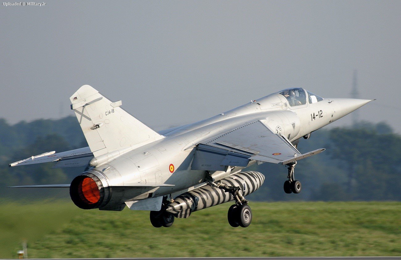 Dassault_Mirage_F1CE28M_1.jpg