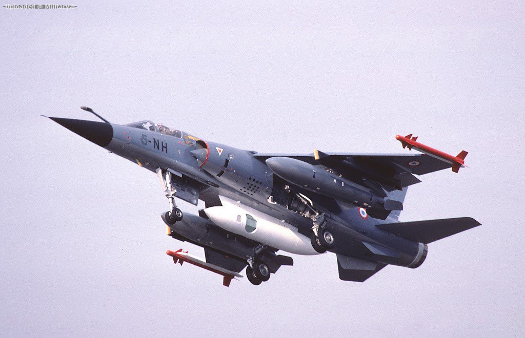 Dassault_Mirage_F1C_3.jpg