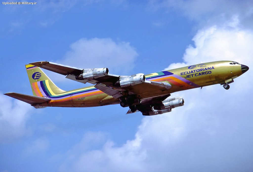 Ecuatoriana_Boeing_707-321C_Hoppe.jpg