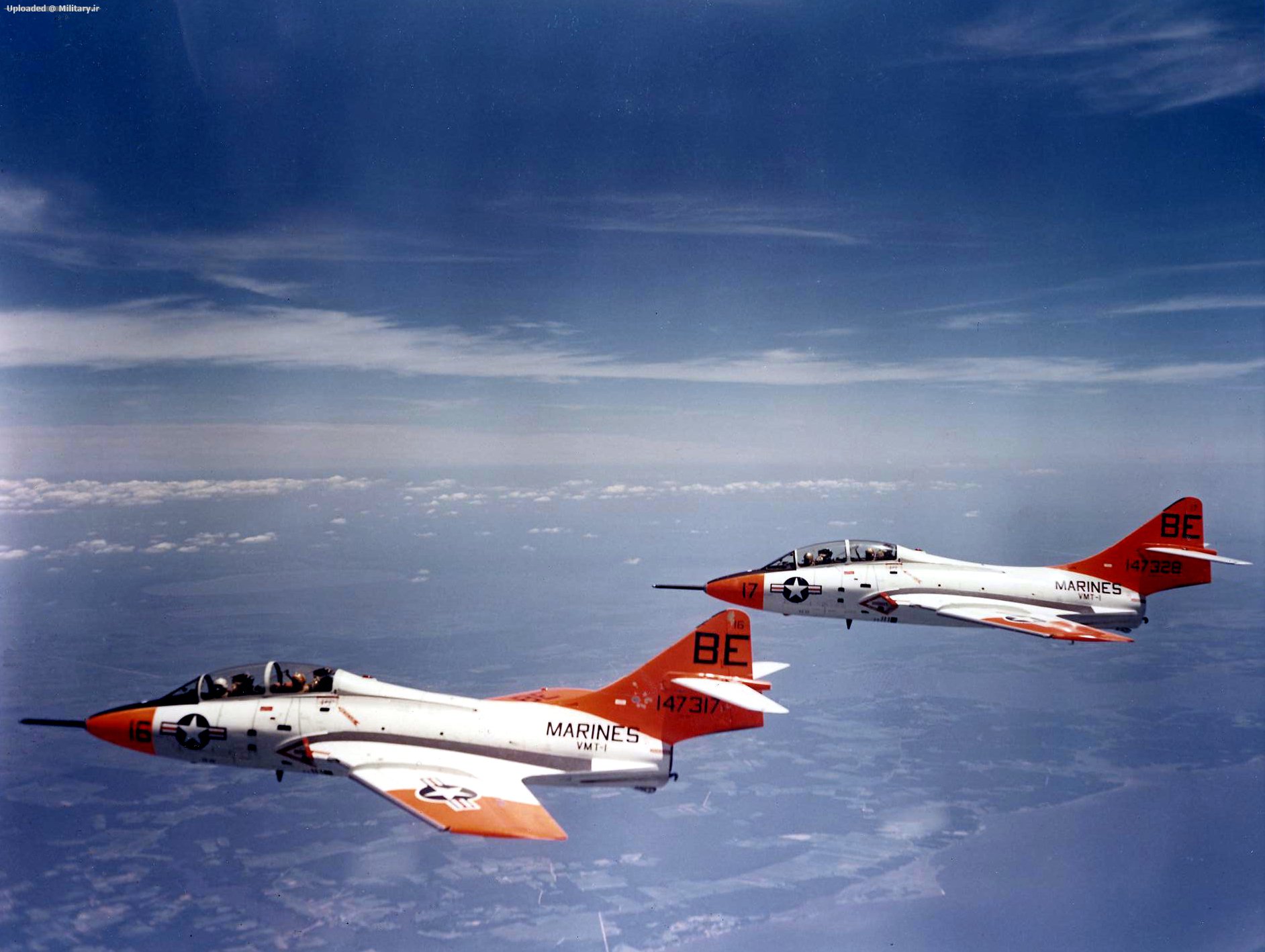 F8F-8T_Cougars_of_VMT-1_in_flight_in_196