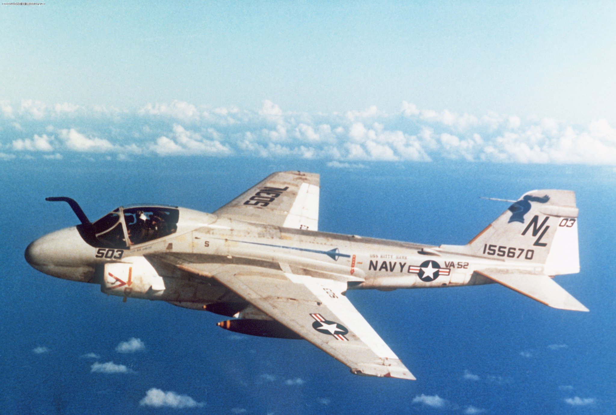 Grumman_A-6E_Intruder_of_VA-52_in_flight