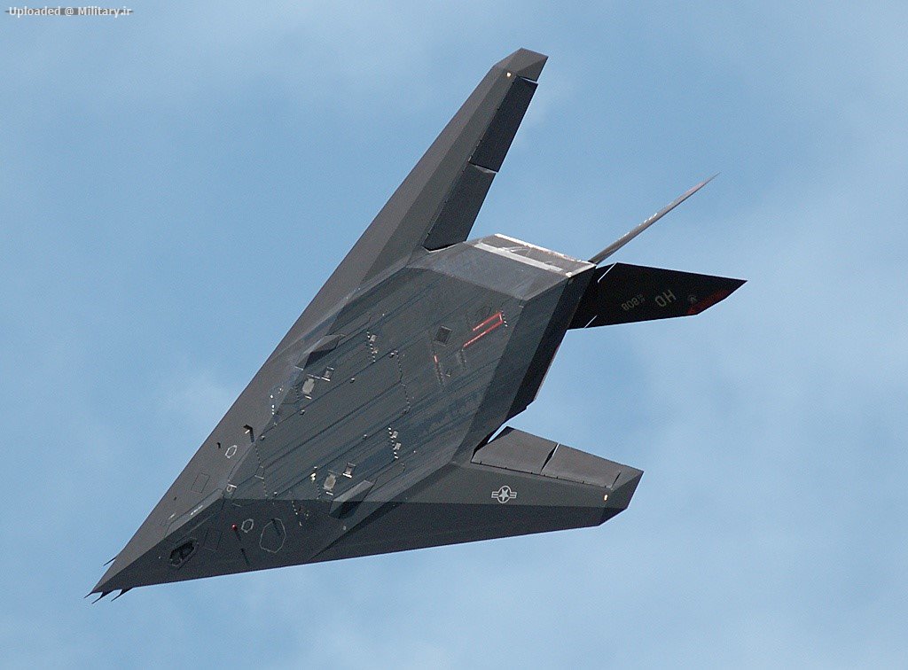 Lockheed_F-117A_Nighthawk.jpg