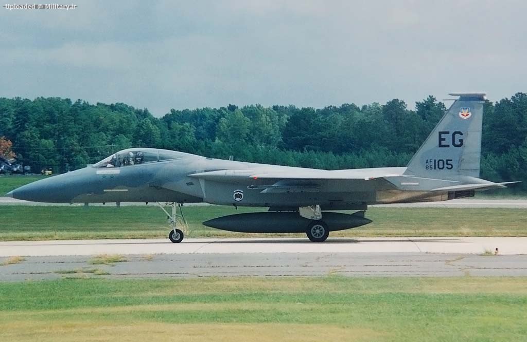 McDonnell_Douglas_F-15C_Eagle_4.jpg