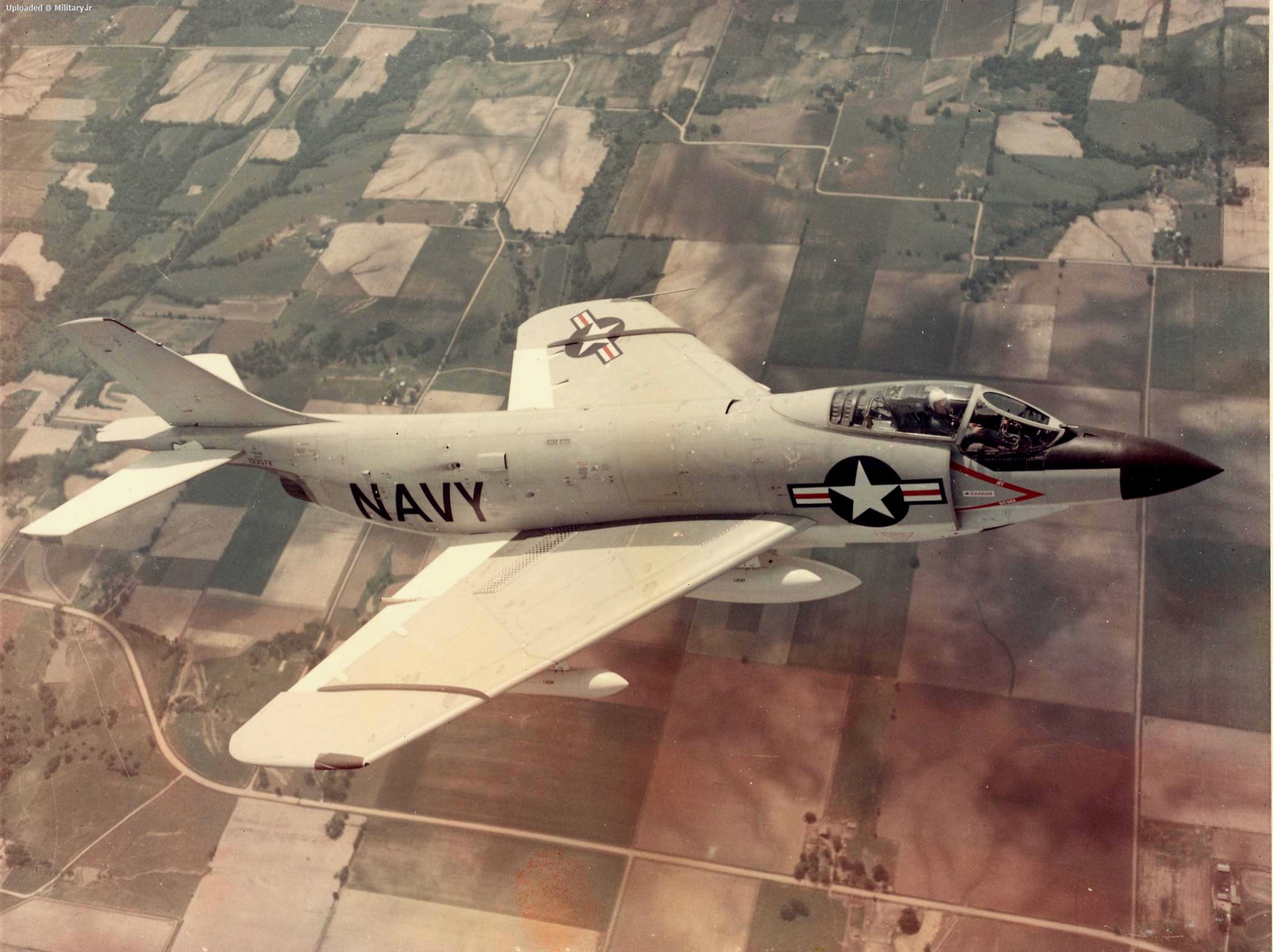 McDonnell_F3H-2N_Demon_in_flight_in_1956