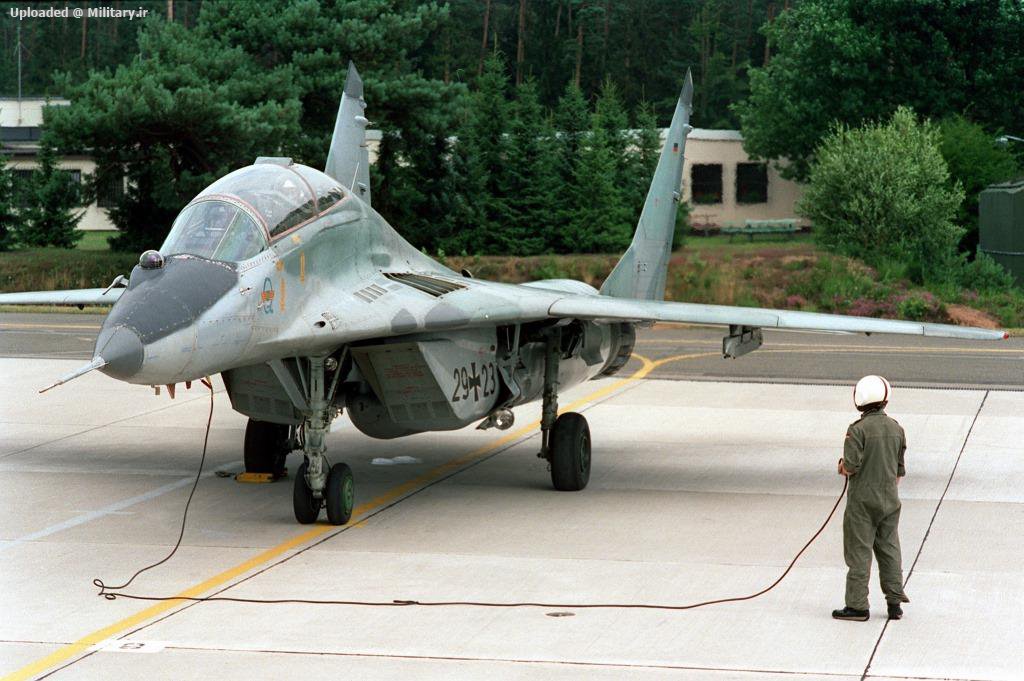 MiG-29_Fulcrum_B_Luftwaffe.jpg