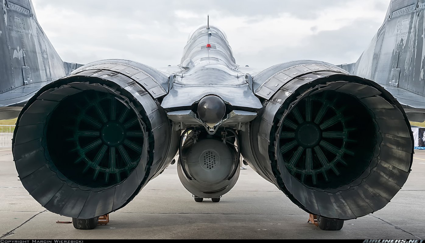 Mikoyan-Gurevich_MiG-29A.jpg