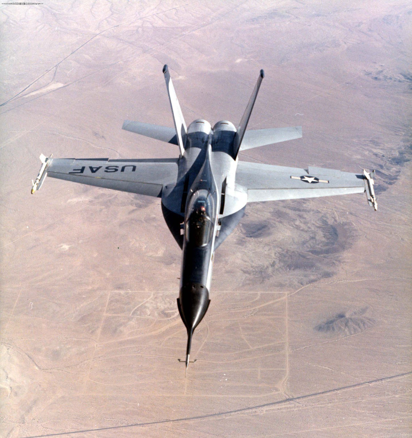 Northrop_YF-17_Cobra_060810-F-1234S-033.
