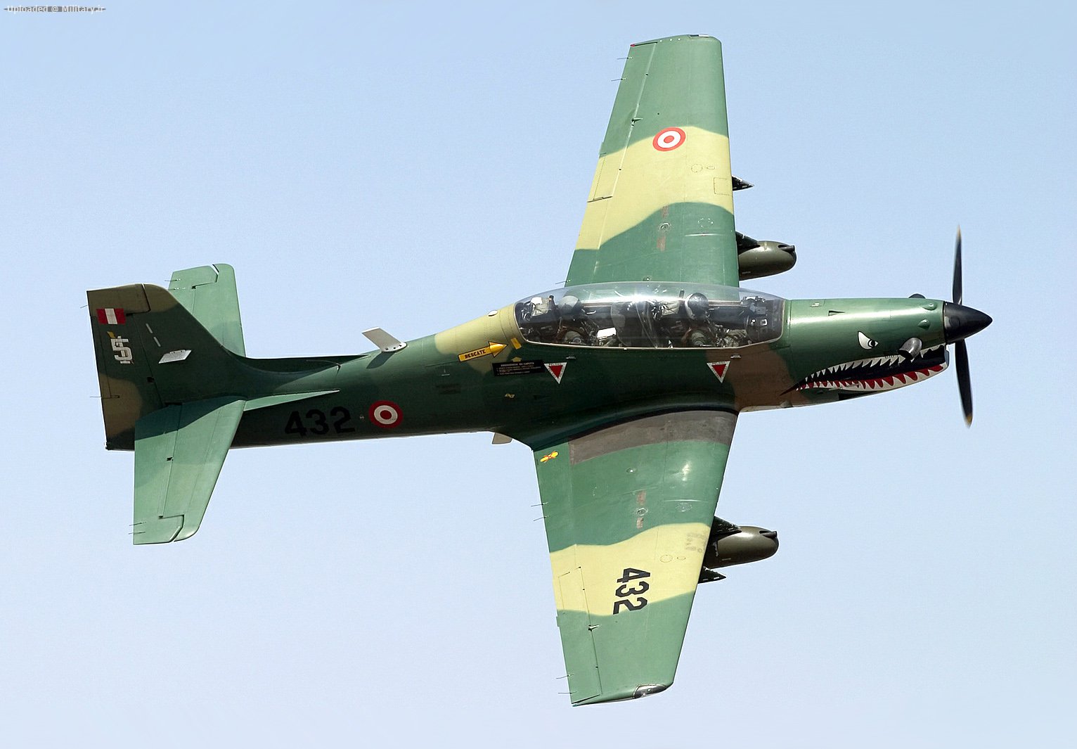 Peru_Air_Force_-_Embraer_T-27_Tucano_-_L