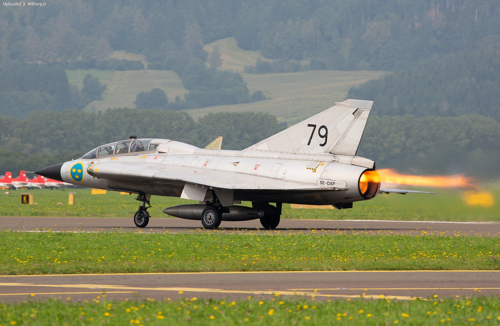 Saab_Sk35C_Draken.jpg