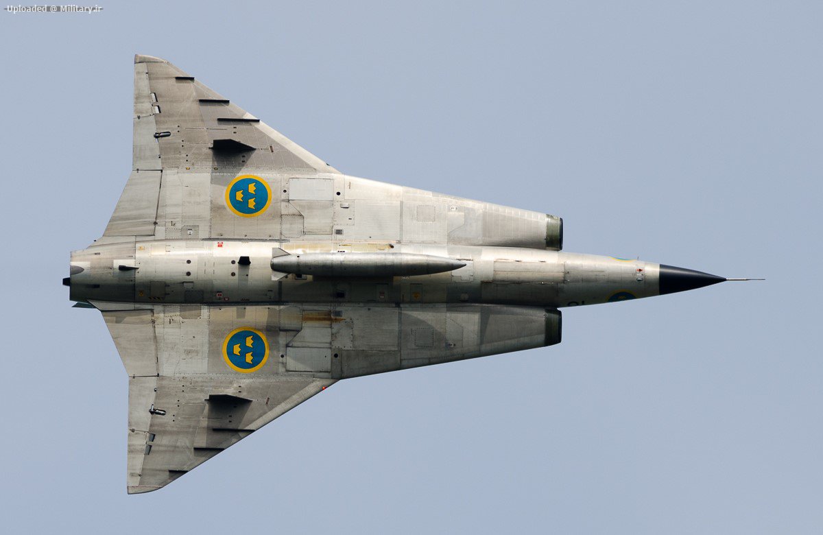 Saab_Sk35C_Draken_1.jpg