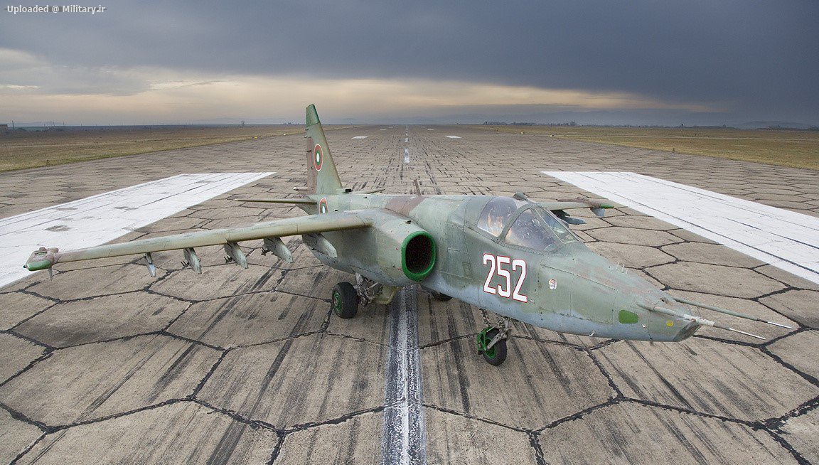 Sukhoi_Su-25K_2.jpg
