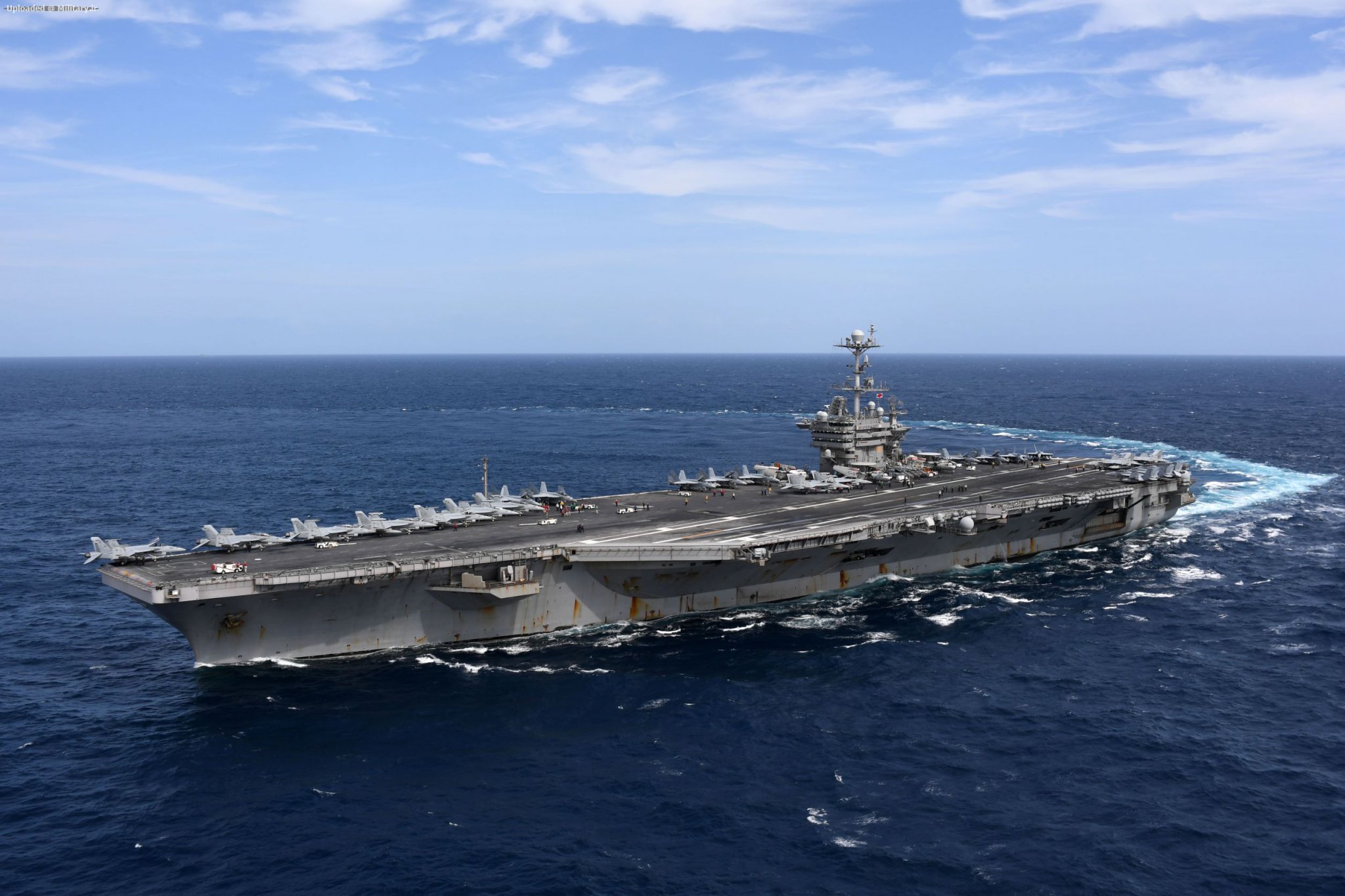 USS_Harry_S__Truman_28CVN-7529_underway_