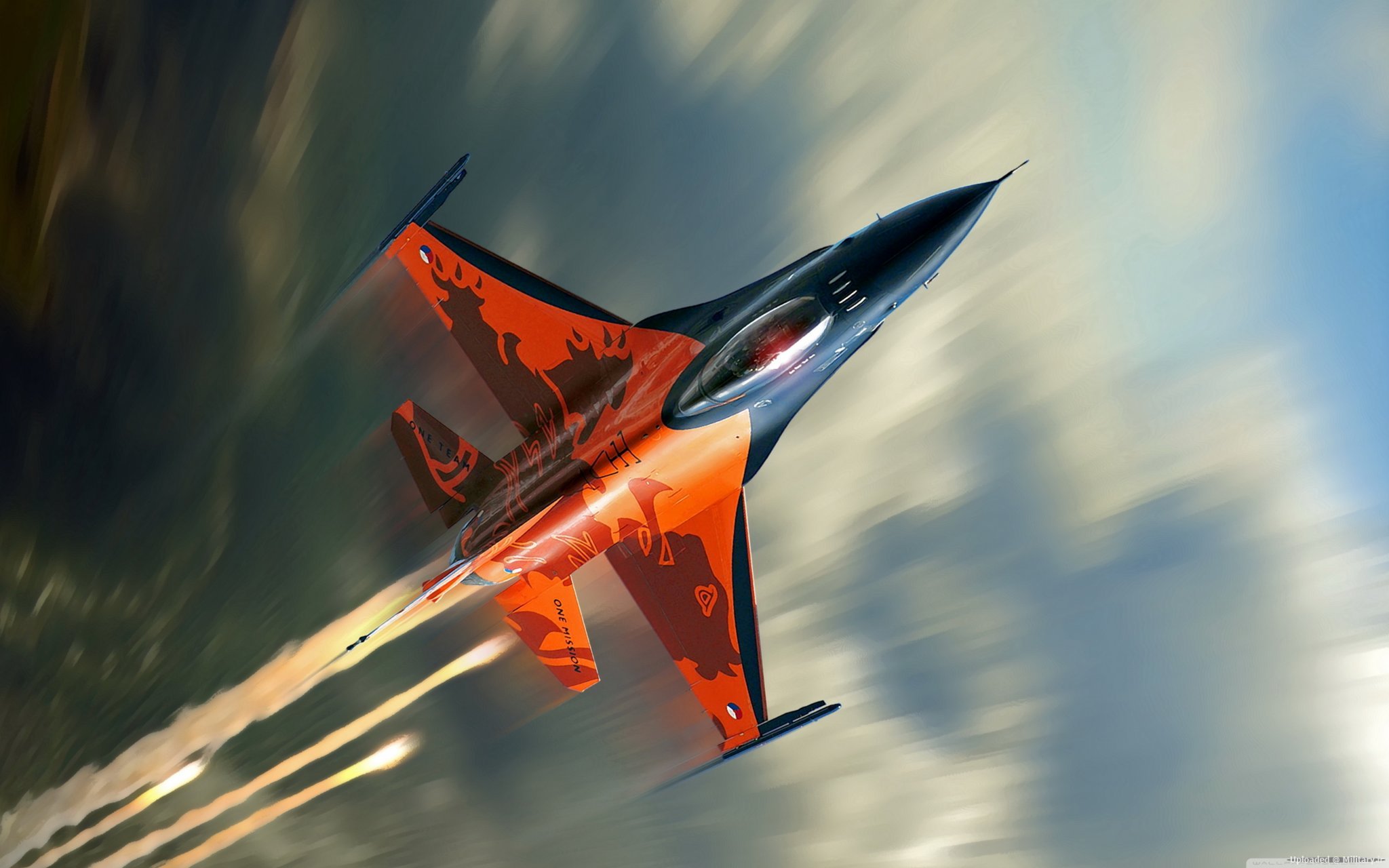 f_16_fighter-wallpaper-3840x2400.jpg