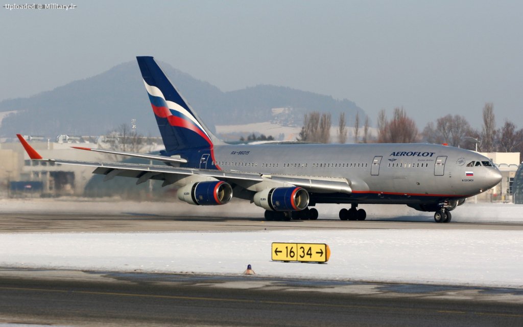 ra-96015_aircraft_aeroflot_runway_68141_