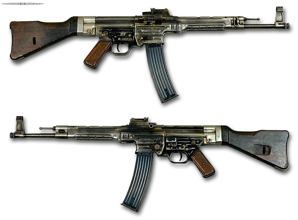 1024px-Sturmgewehr44_noBG.jpg