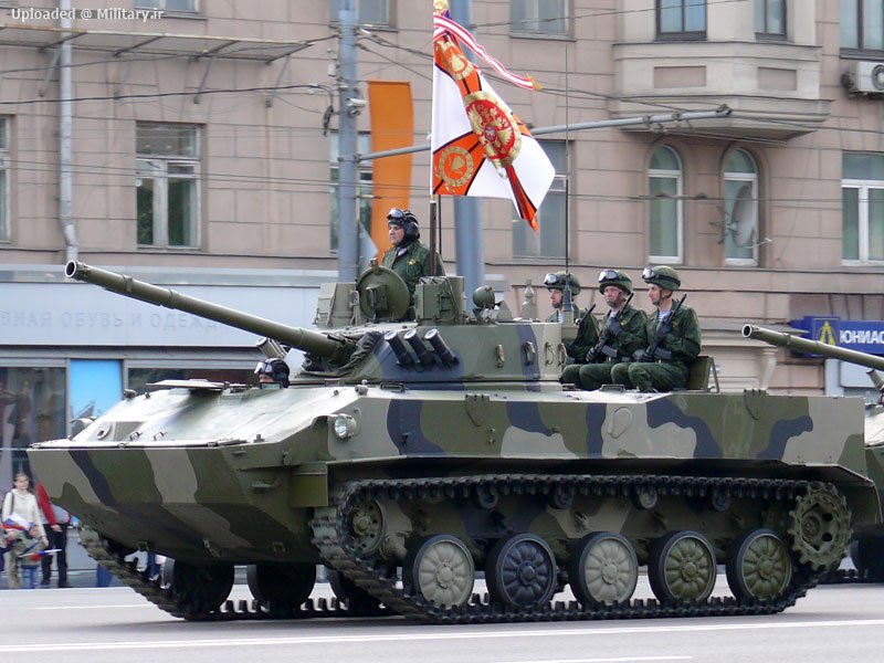 2008_Moscow_Victory_Day_Parade_-_BMD-4.j