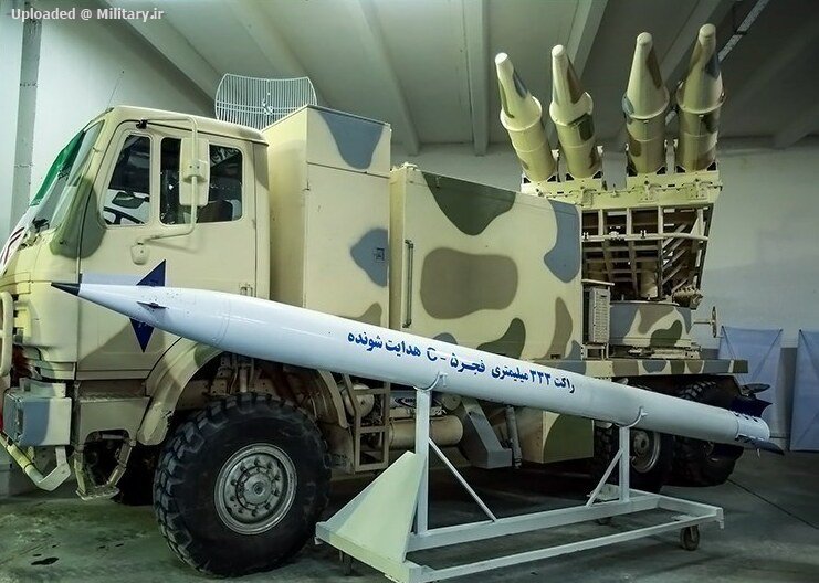Iranian_Fajr-5_Rocket_by_tasnimnews~0.jp