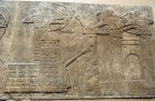 thumb_1280px-Assyrian_Attack_on_a_Town.j