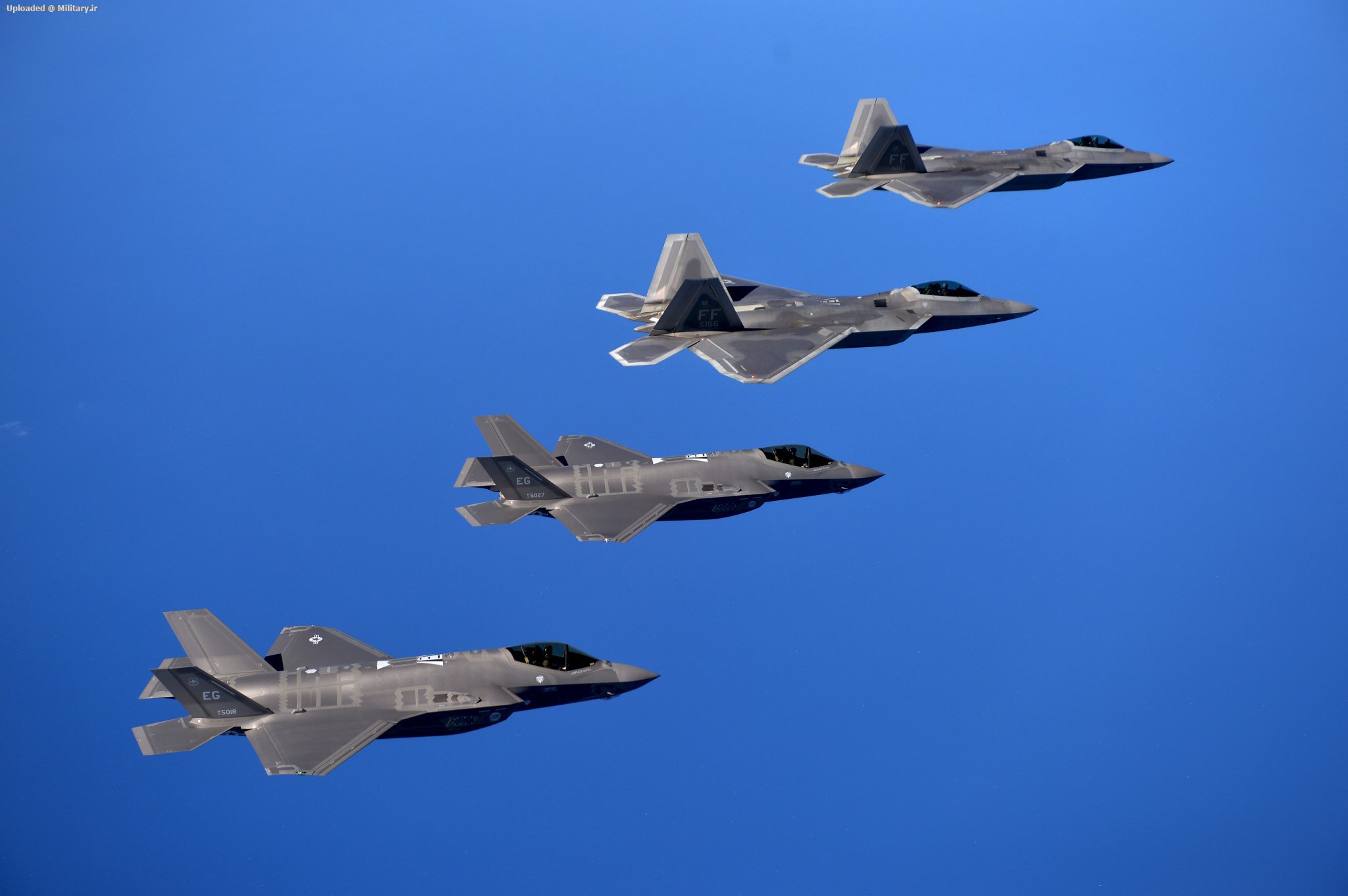 F-22_Raptors_and_F-35A_Lightning_II_jets.jpg