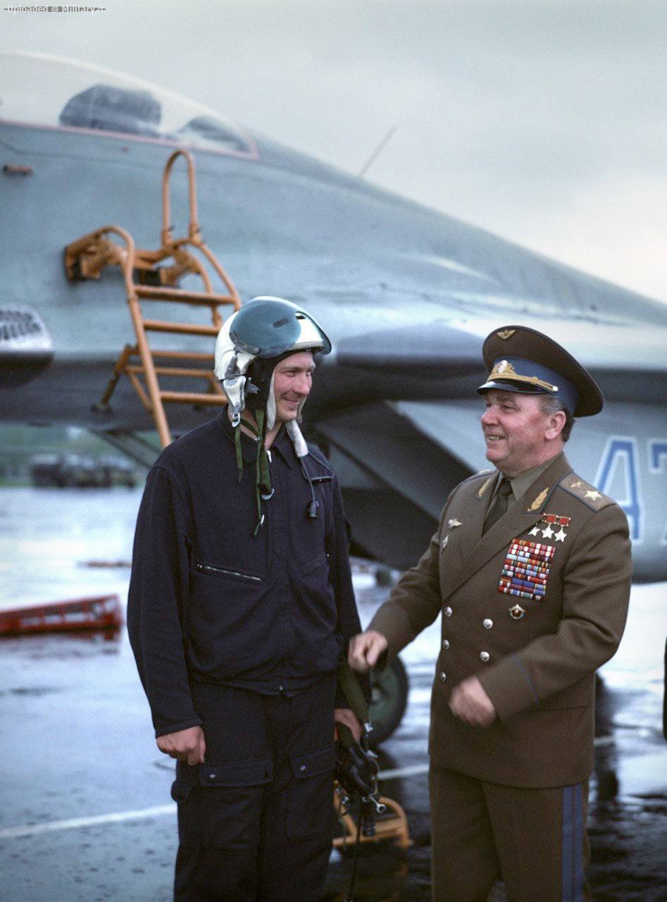 2626~0.jpg