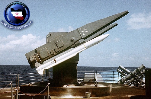 800px-Standard_Missile.jpg